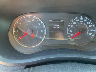 Renault master fourgon gn trac f3500 l2h2 dci 135 confort tva recuperable/ garantie 12 mois/prix ht occasion simplicicar...