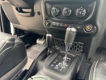 Jeep wrangler 2.8 crd 200 unlimited sahara - garantie 12 mois occasion simplicicar vienne simplicicar simplicibike france