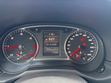 Audi a1 a1 1.6 tdi 105 s line sièges chauffant climatisation auto semi-cuir garantie 12 mois occasion barberey simplicicar...