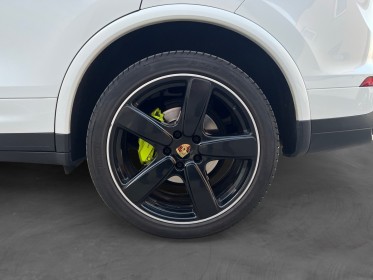 Porsche cayenne 3.0 v6 416 ch s e-hybrid tiptronic a état proche du neuf garantie 12 mois occasion simplicicar mery-sur-oise...