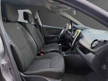 Renault clio iv 1.2 16v 75cv limited - garantie 12 mois occasion simplicicar toulon est simplicicar simplicibike france
