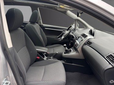 Toyota verso lca 112 d-4d 7pl skyview garantie 12 mois occasion simplicicar amiens  simplicicar simplicibike france