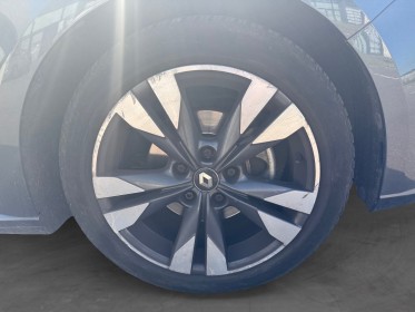 Renault megane iv estate dci 110 energy edc intens  caméra de recul  courroie de distribution faite  garantie 12 mois...