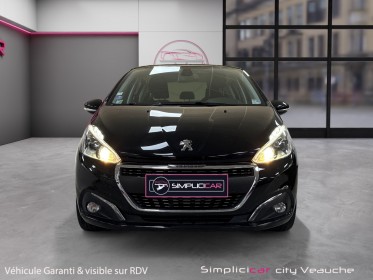 Peugeot 208 puretech 82ch bvm5 signature distri ok / radar arr occasion simplicicar veauche simplicicar simplicibike france