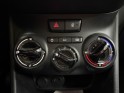 Peugeot 208 puretech 82ch bvm5 signature distri ok / radar arr occasion simplicicar veauche simplicicar simplicibike france