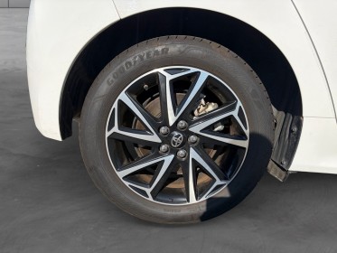Toyota yaris hybride my20 116h design - garantie 12 mois occasion simplicicar coeur d'yvelines - auto expo 78 simplicicar...