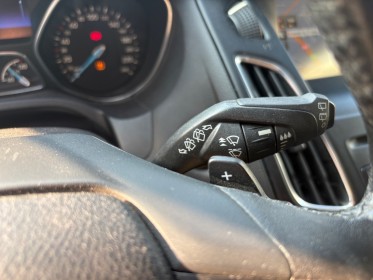 Ford focus 2.0 tdci 150 ss titanium powershift / radars av  ar / distribution ok / entretien complet / garantie 12 mois...