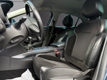 Renault megane iv berline tce 130ch energy intens/ caméra de recul/ lumières d'ambiance occasion simplicicar orgeval ...