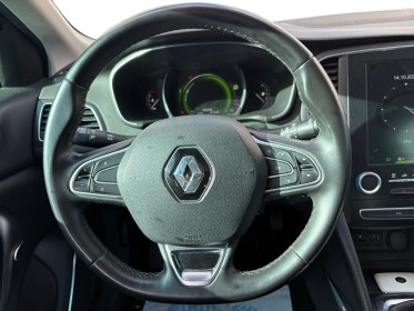 Renault megane iv berline tce 130ch energy intens/ caméra de recul/ lumières d'ambiance occasion simplicicar orgeval ...