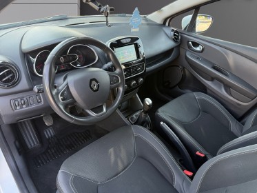 Renault clio iv dci 75 e6c camera de recul/suivi renault/distribution a jour - garantie 12 mois - occasion simplicicar...