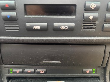 Bmw serie 3 e46/4 325xi pack luxe 192 cv occasion osny simplicicar simplicibike france