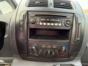 Citroen jumpy vp 2.0 hdi 16v combi 125 cv 9 places garantie 12 mois occasion simplicicar brive la gaillarde  simplicicar...