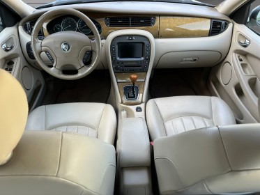 Jaguar x-type 2.0i v6 a occasion simplicicar amiens  simplicicar simplicibike france