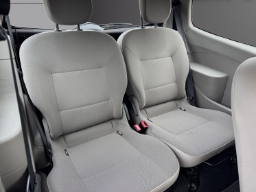 Renault twingo ii 1.2 lev 16v 75 eco2 nightday climatisation radio garantie 12 mois occasion barberey simplicicar...