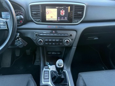 Kia sportage 1.6 crdi 115 isg 4x2 bvm6 active occasion simplicicar les sables-d'olonne simplicicar simplicibike france