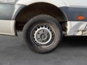 Volkswagen crafter combi 35 l2h2 2.0 tdi 136 fap bluemotion technology occasion avignon (84) simplicicar simplicibike france