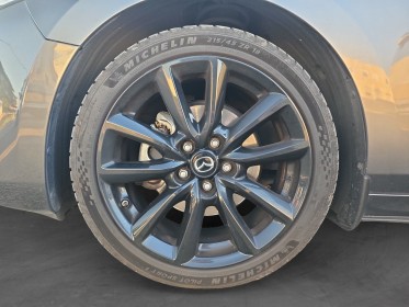 Mazda mazda 3 2.0 skyactive 180 ch m hybrid exclusive awd caméra 360 sièges chauffants audio bose garantie 12 mois occasion...