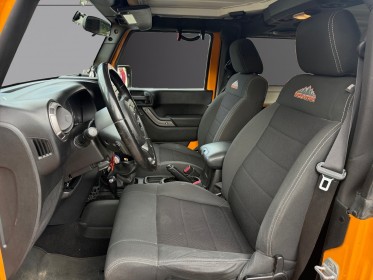 Jeep wrangler 2.8 crd 200 mountain hartop avec bache mousse protection sur les arceaux garantie 12 mois occasion simplicicar...