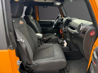 Jeep wrangler 2.8 crd 200 mountain hartop avec bache mousse protection sur les arceaux garantie 12 mois occasion simplicicar...