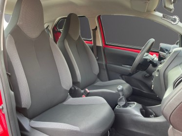 Toyota aygo 1.0 vvt-i x-red - carbone - faible km - moteur à chaîne occasion simplicicar compiegne simplicicar simplicibike...