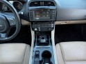 Jaguar xe 2.0 d 180 ch prestige awd bv a8 caméra radar de recule occasion simplicicar marignane  simplicicar simplicibike...