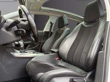 Peugeot 308 1.2 130ch ss eat6 féline camera de recul / toit panoramique occasion simplicicar orgeval  simplicicar...