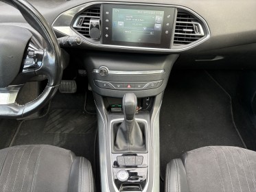 Peugeot 308 1.2 130ch ss eat6 féline camera de recul / toit panoramique occasion simplicicar orgeval  simplicicar...