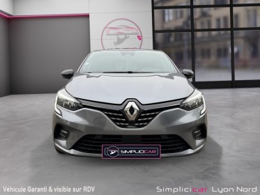 Renault clio v e-tech hybride 145 techno occasion simplicicar lyon nord simplicicar simplicibike france