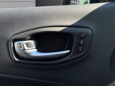 Jeep compass 1.6 i multijet 120 ch limited courroie de distribution neuve toit ouvrant apple carplay garantie 12 mois...