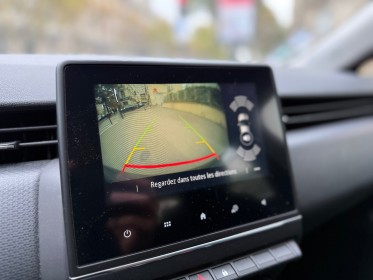 Renault clio v tce 100 business - caméra de recul - carplay - garantie 12 mois occasion paris 17ème (75)(porte maillot)...
