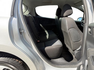 Peugeot 207 1.4e 75ch urban occasion simplicicar st-maximin simplicicar simplicibike france