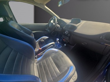 Renault clio iii 16v 203ch  gordini numérotée 340 rs 2.0 occasion avignon (84) simplicicar simplicibike france