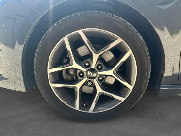 Kia ceed 1.6 crdi 136 ch isg bvm6 gt line carplay keyless garantie 12 mois occasion simplicicar poitiers simplicicar...