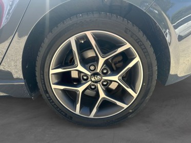 Kia ceed 1.6 crdi 136 ch isg bvm6 gt line carplay keyless garantie 12 mois occasion simplicicar poitiers simplicicar...