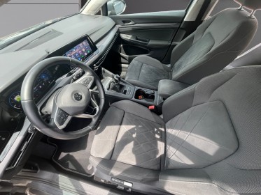 Volkswagen golf viii hatchback 1.5 tsi 16v bmt 150 cv occasion avignon (84) simplicicar simplicibike france