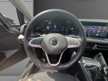 Volkswagen golf viii hatchback 1.5 tsi 16v bmt 150 cv occasion avignon (84) simplicicar simplicibike france