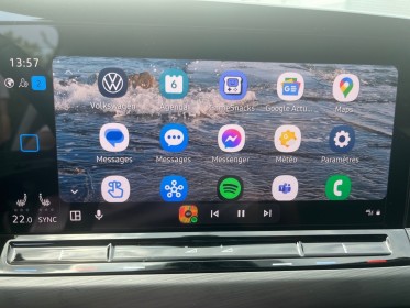 Volkswagen golf viii hatchback 1.5 tsi 16v bmt 150 cv occasion avignon (84) simplicicar simplicibike france