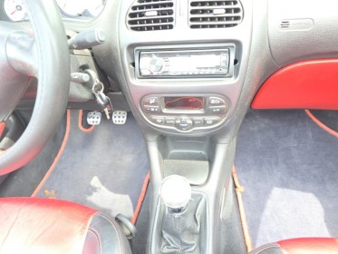 Peugeot 206 cc 2.0i 16s  cuir ja 16 entretien a jour occasion avignon (84) simplicicar simplicibike france