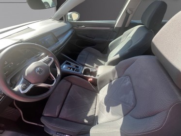 Volkswagen golf 150 dsg7 style 1st 2.0 tdi scr occasion avignon (84) simplicicar simplicibike france