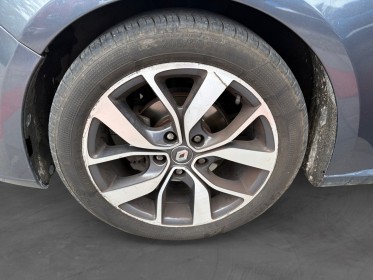 Renault megane iv berline business energy business kit distri ok tce 100 occasion avignon (84) simplicicar simplicibike france