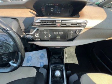 Citroen c4 picasso distri ok  115 intensive e-hdi carnet d'entretien occasion avignon (84) simplicicar simplicibike france