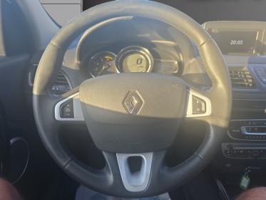 Renault megane iii berline xv de france euro 5 dci 130 fap eco2 occasion avignon (84) simplicicar simplicibike france