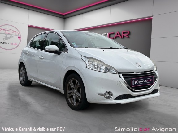 Peugeot 208 1.2 82ch bvm5 allure occasion avignon (84) simplicicar simplicibike france