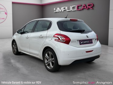 Peugeot 208 1.2 82ch bvm5 allure occasion avignon (84) simplicicar simplicibike france