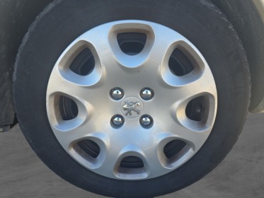 Peugeot 1007 kit distri ok 1.6 hdi 16v fap sporty pack occasion avignon (84) simplicicar simplicibike france