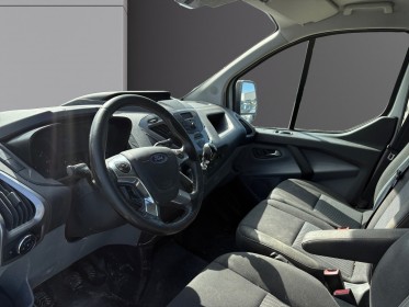 Ford transit custom cabine approfondie 290 l1h1 2.0 tdci 130 ambiente occasion avignon (84) simplicicar simplicibike france