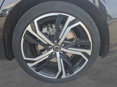 Volvo v60 t6 awd recharge 253 ch  145 ch geartronic 8 plus occasion avignon (84) simplicicar simplicibike france