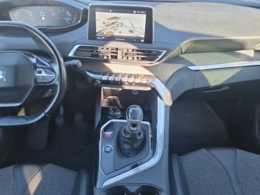 Peugeot 3008 allure ss bvm6 entretien a jour 1.5 bluehdi 130ch occasion avignon (84) simplicicar simplicibike france