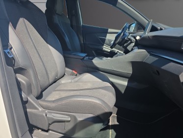 Peugeot 3008 1.6 hdi 120ch gt line bluehdi  ss eat6 entretien a jour occasion avignon (84) simplicicar simplicibike france