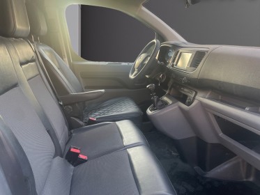 Opel vivaro fourgon l1 2.0 hdi - carplay - radar av/ar - régulateur - clim - garantie occasion simplicicar salon de provence...